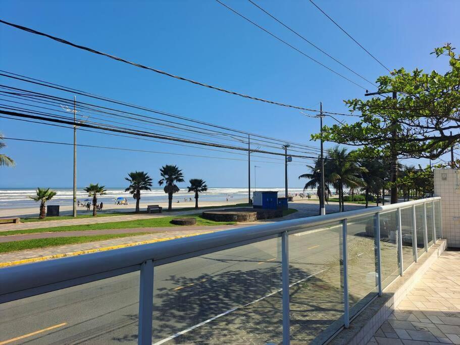 Apto Aconchegante Beira Mar Com Ar No Quarto Solemar 외부 사진
